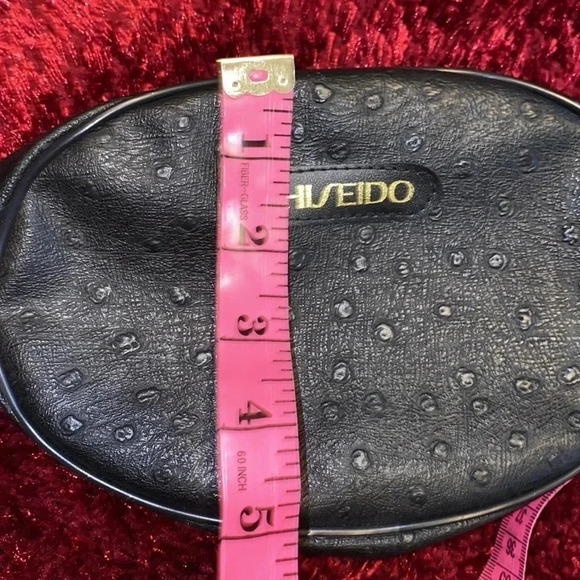 Shiseido black faux leather  makeup bag - Picture 7 of 12
